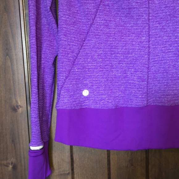 Lululemon - Picture 5 of 5